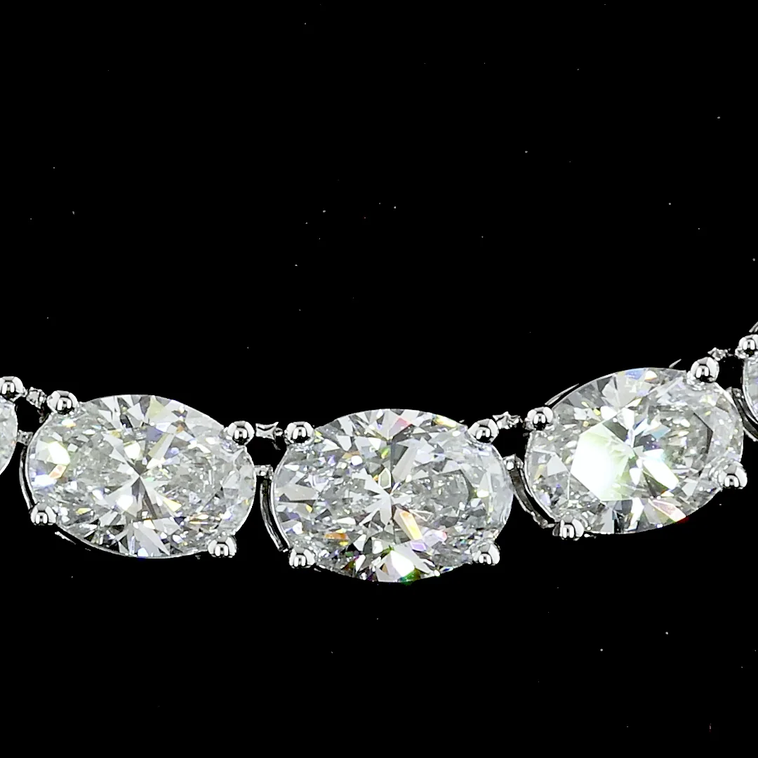 12.56 Cts 14k White Gold Oval Shape Riviera Necklace - Image 2