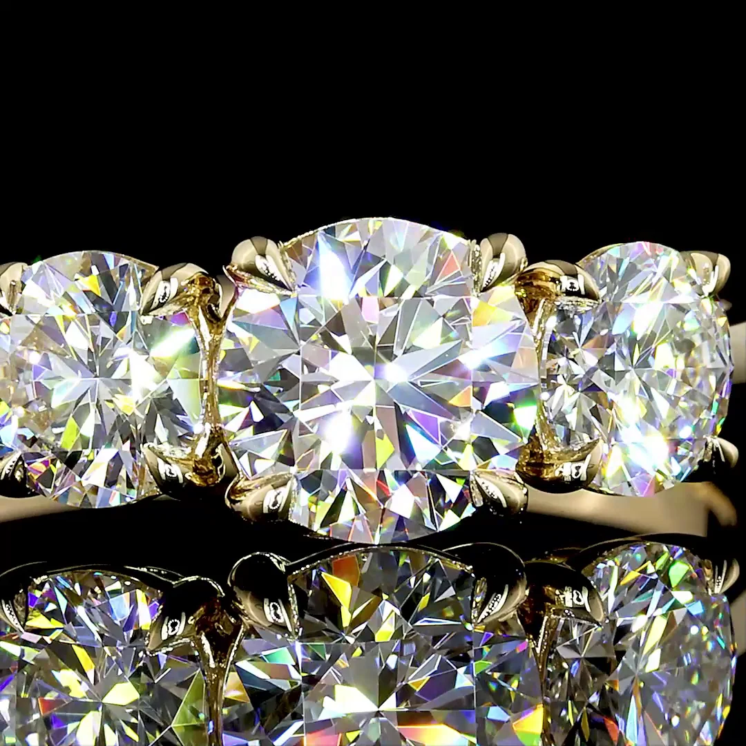 1.43 Cts 14k Yellow Gold Round Shape 3 Stones Ring - Image 2