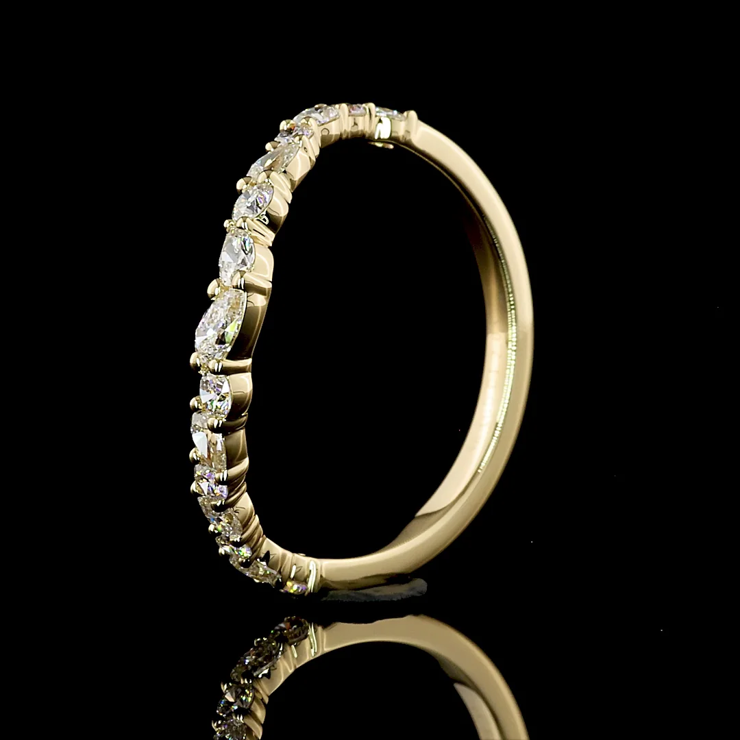 1.57 Cts 14k Yellow Gold Pear Shape Solitaire Ring - Image 4