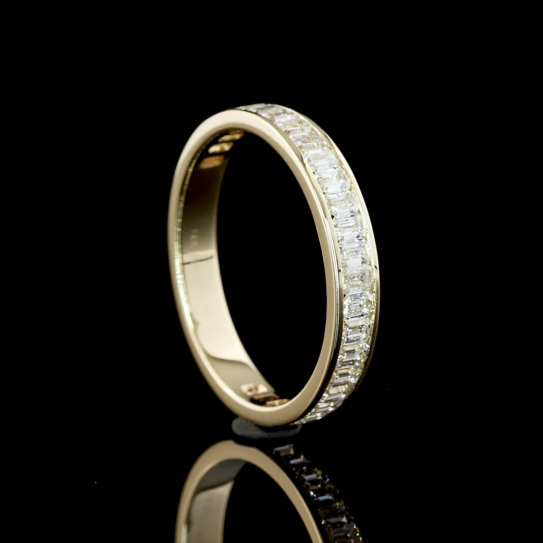 0.97 Cts 14k Yellow Gold Emerald Shape 3/4 Band Eternity Band - Image 3