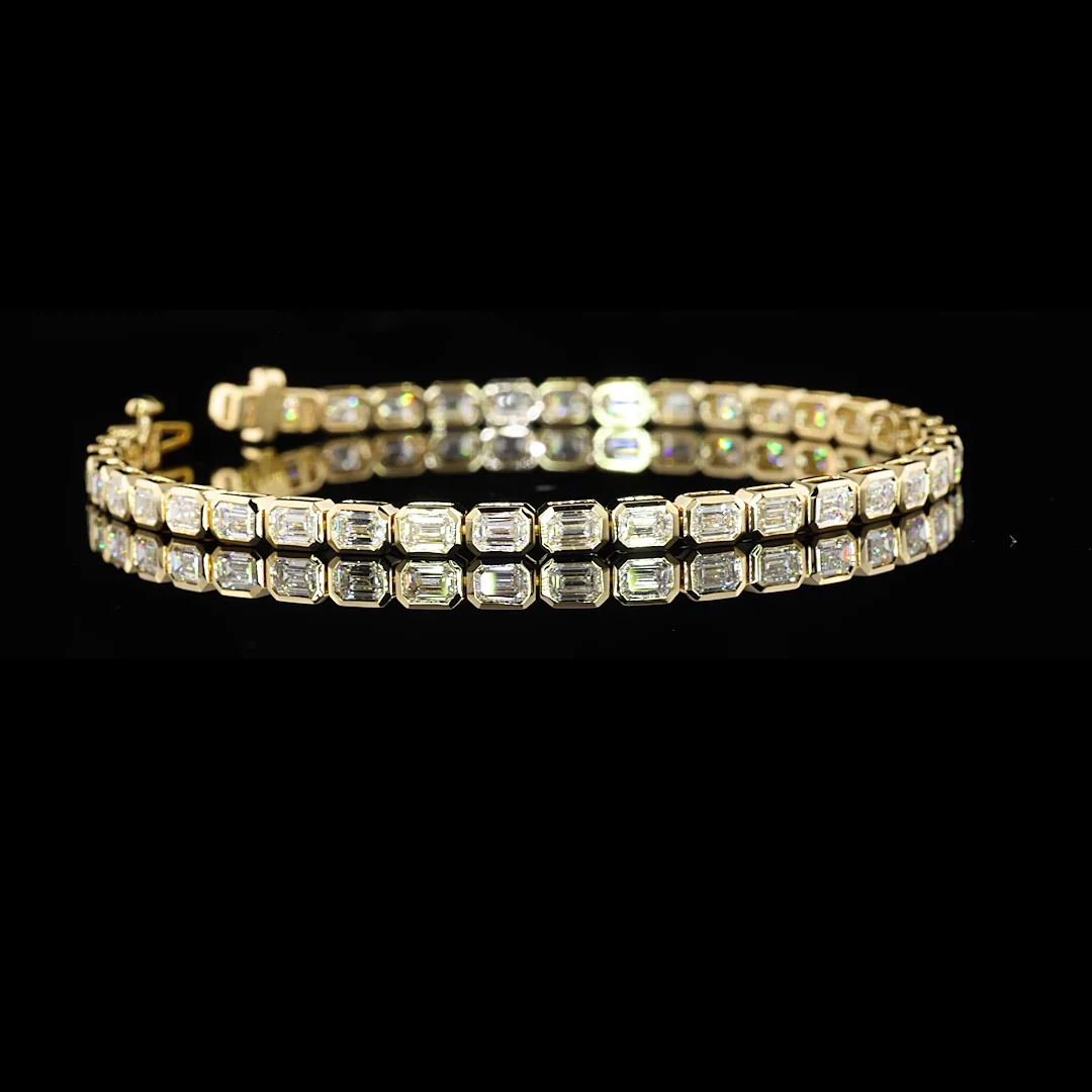 4.82 Cts 14k Yellow Gold Emerald Shape Tennis Bracelet - Video