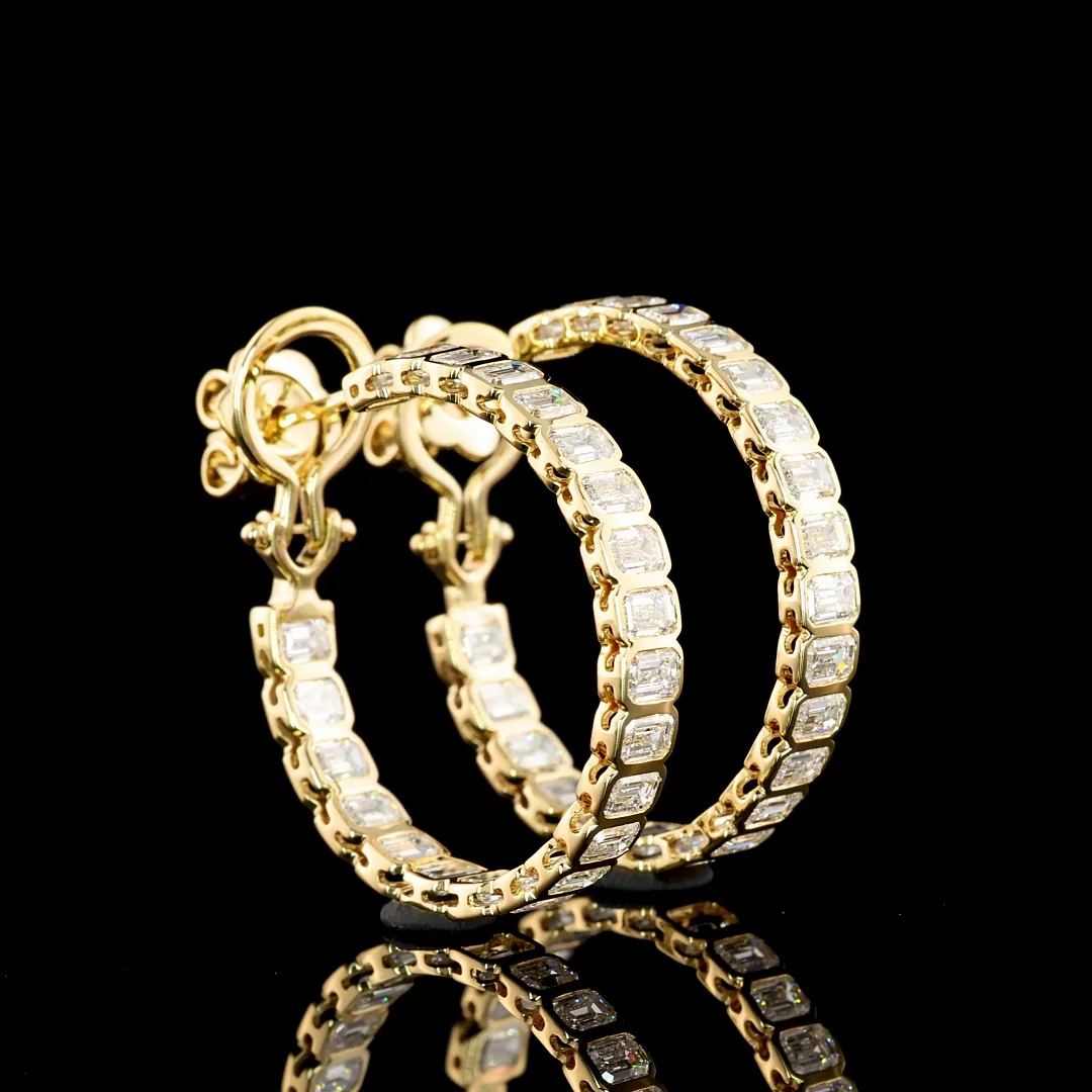 3.99 Cts 14k Yellow Gold Emerald Shape Omega Hoops Earring - Video