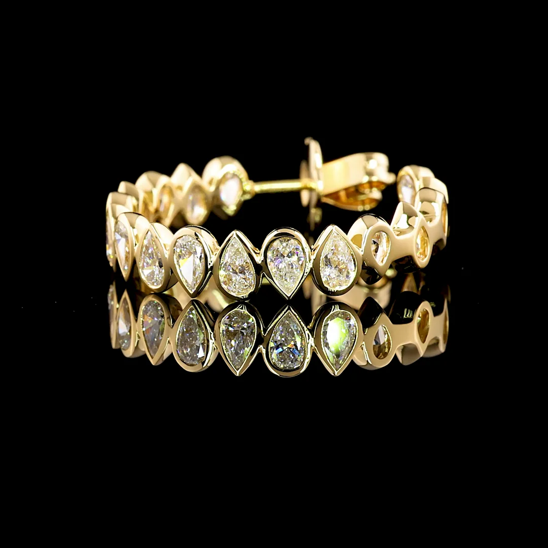 4.12 Cts 14k Yellow Gold Pear Shape C Hoops Earring - Image 2