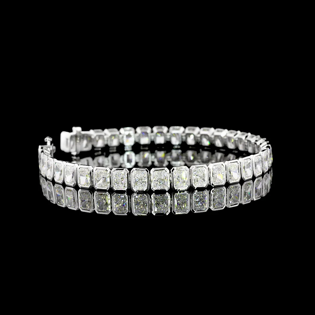 15.01 Cts 14k White Gold Radiant Shape Tennis Bracelet - Video