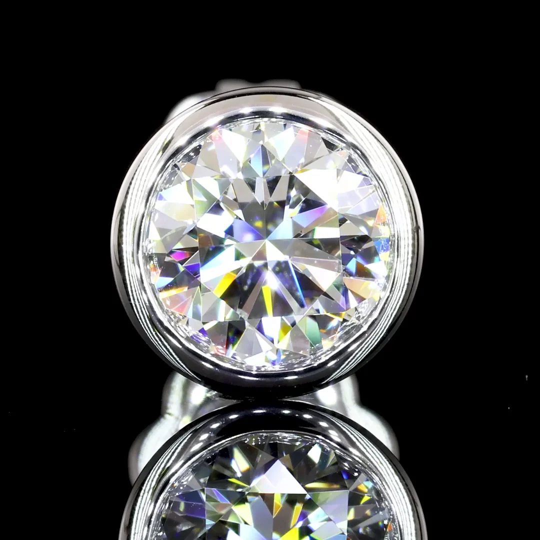 2.01 Cts 14k White Gold Round Shape Studs Earring - Image 3