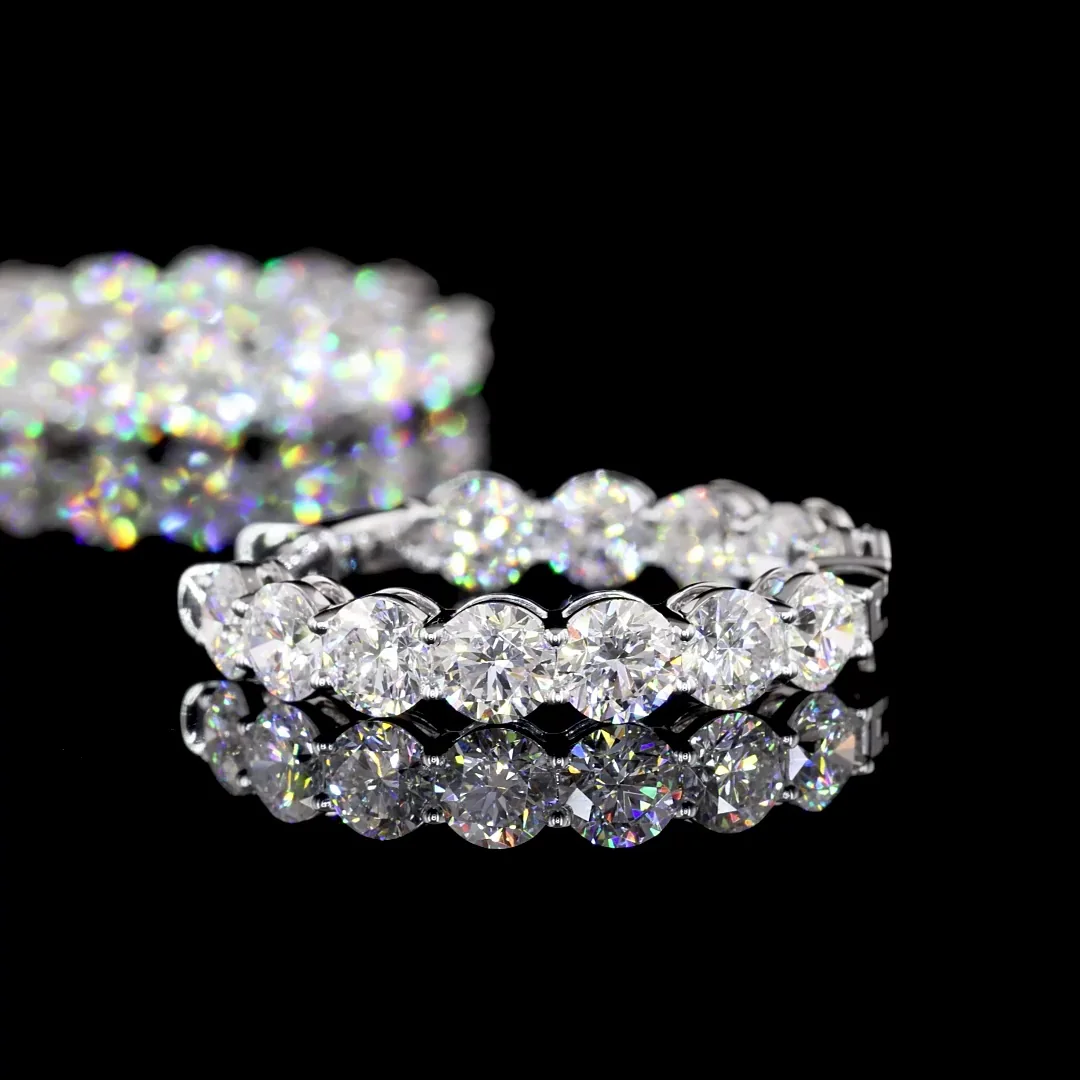 5.12 Cts 18k White Gold Round Shape Hoops Earring - Image 2