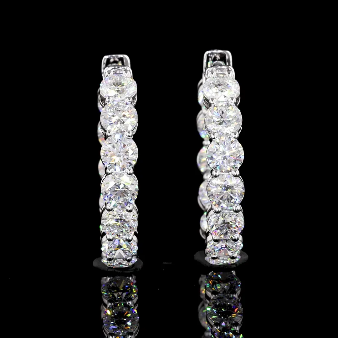 6.09 Cts 18k White Gold Round Shape Hoops Earring - Image 2