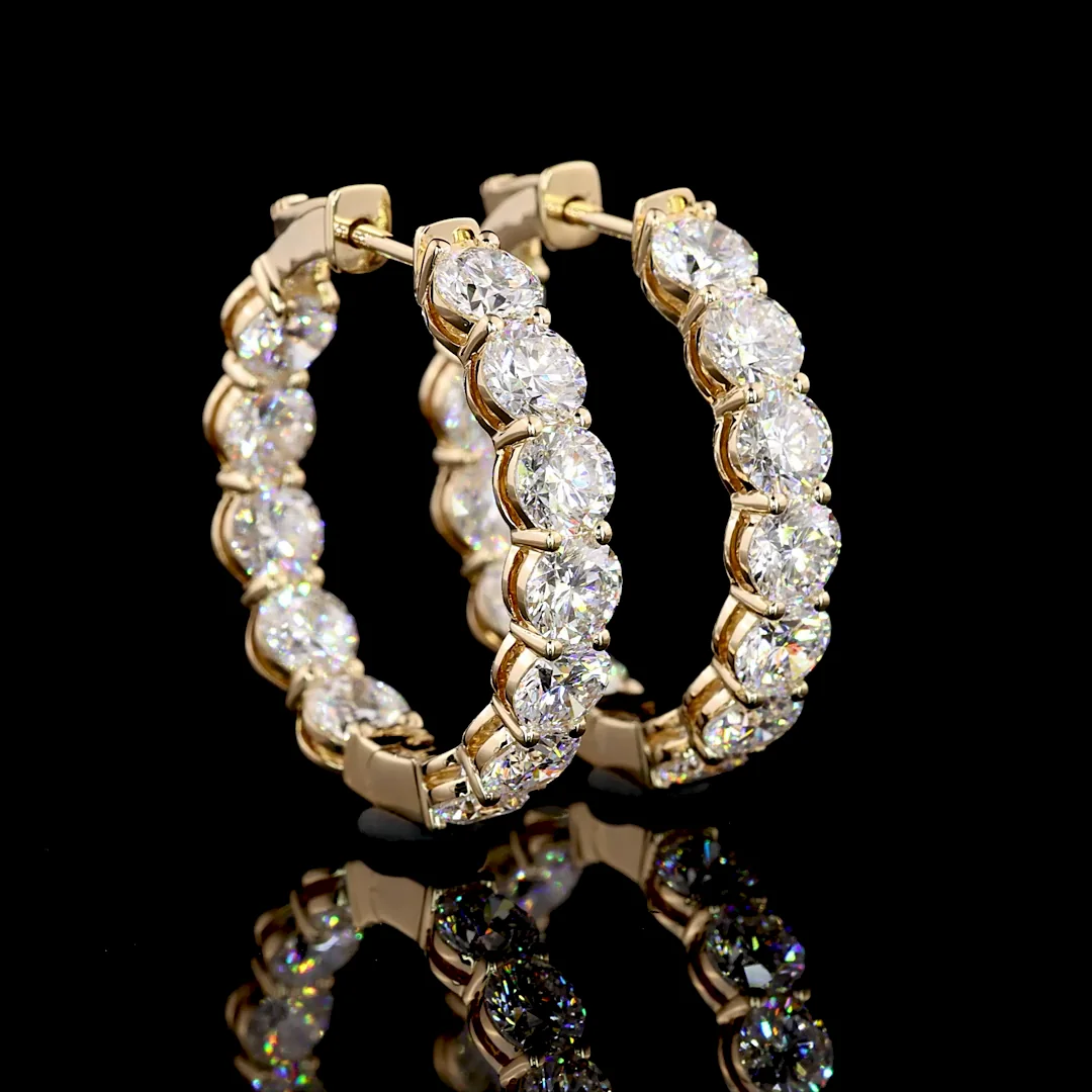 6.2 Cts 18k Yellow Gold Round Shape Hoops Earring - Image 2