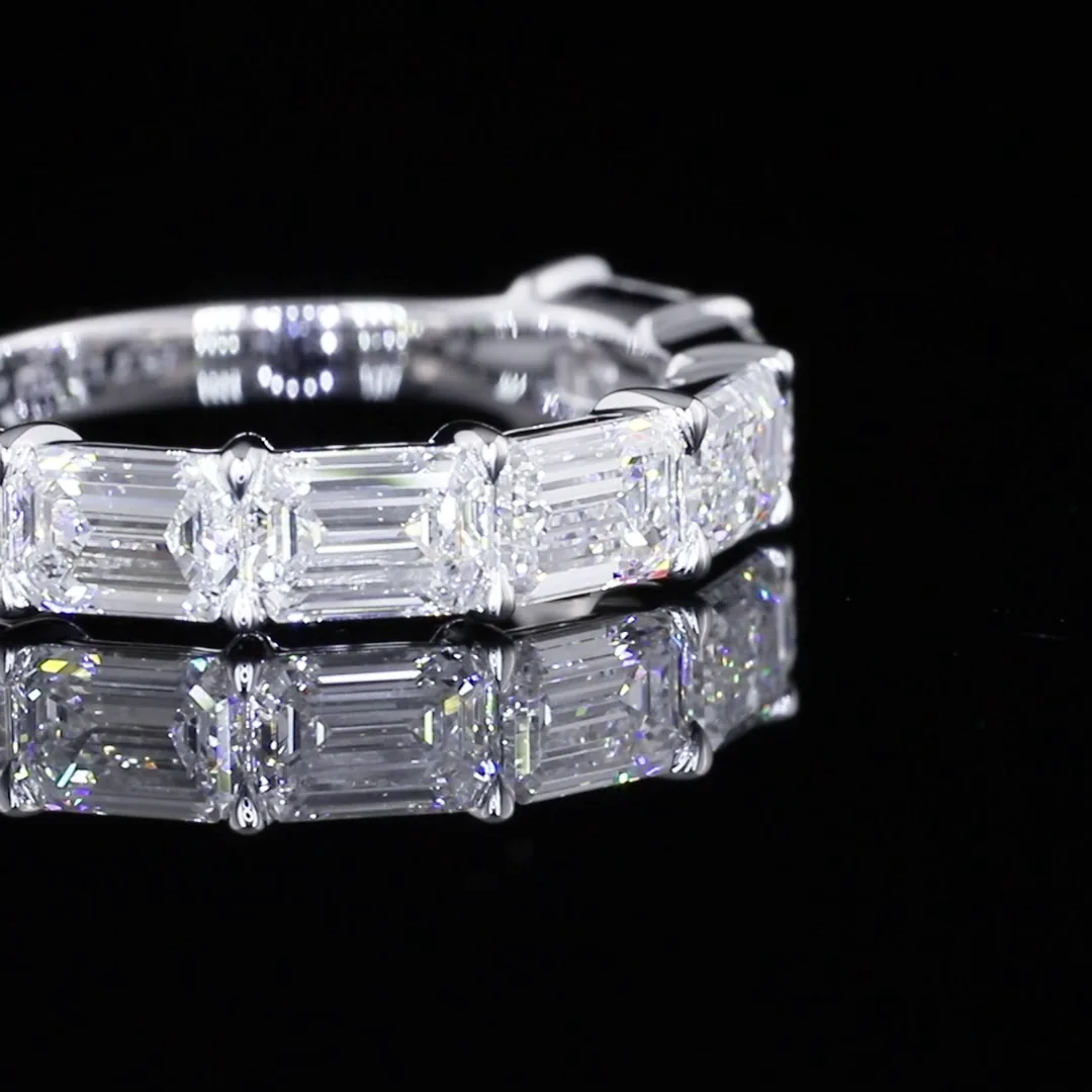 2.68 Cts 14k White Gold Emerald Shape Half Eternity Eternity Band - Image 3