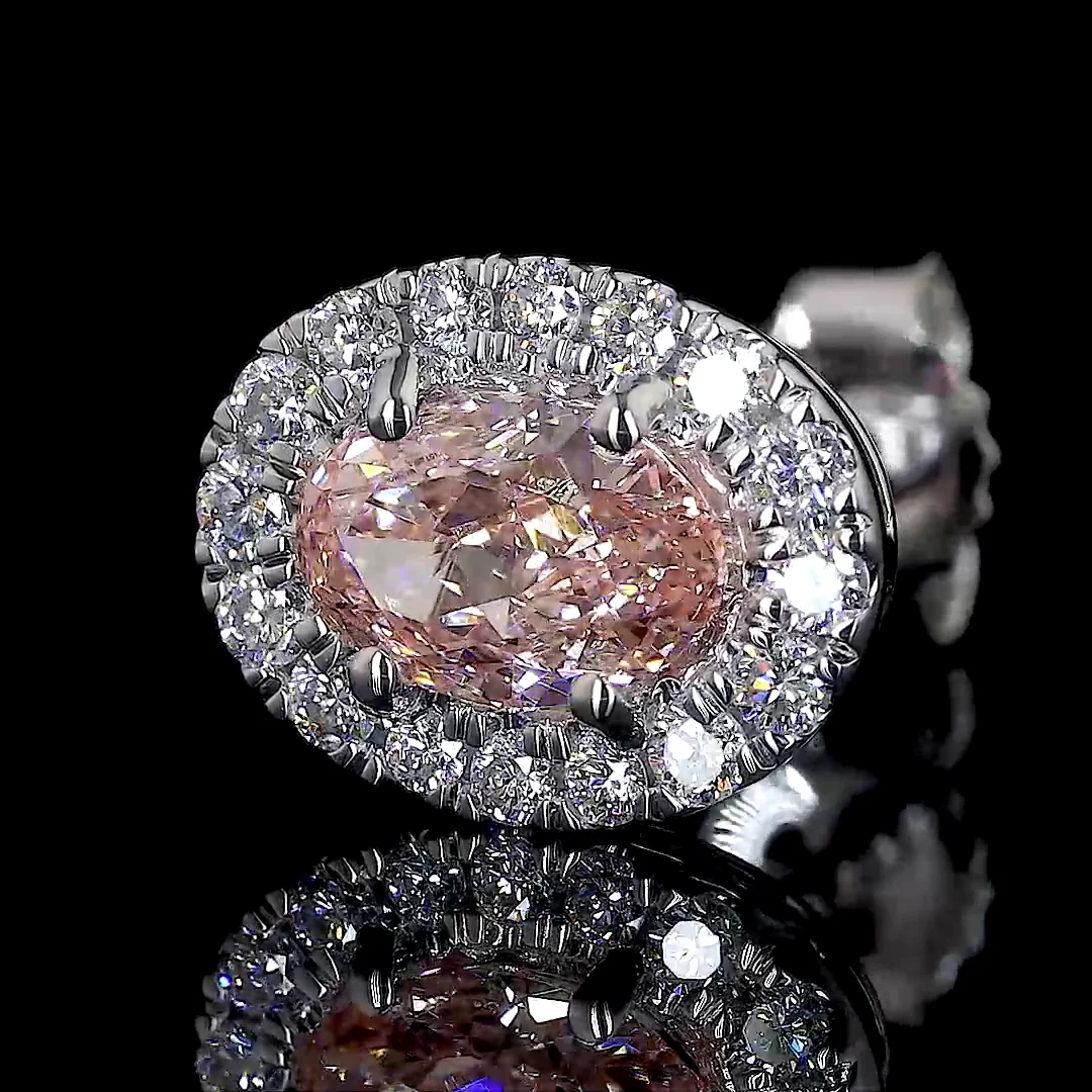 1.06 Cts 14k White Gold Oval Shape Halo Studs Earring - Image 3