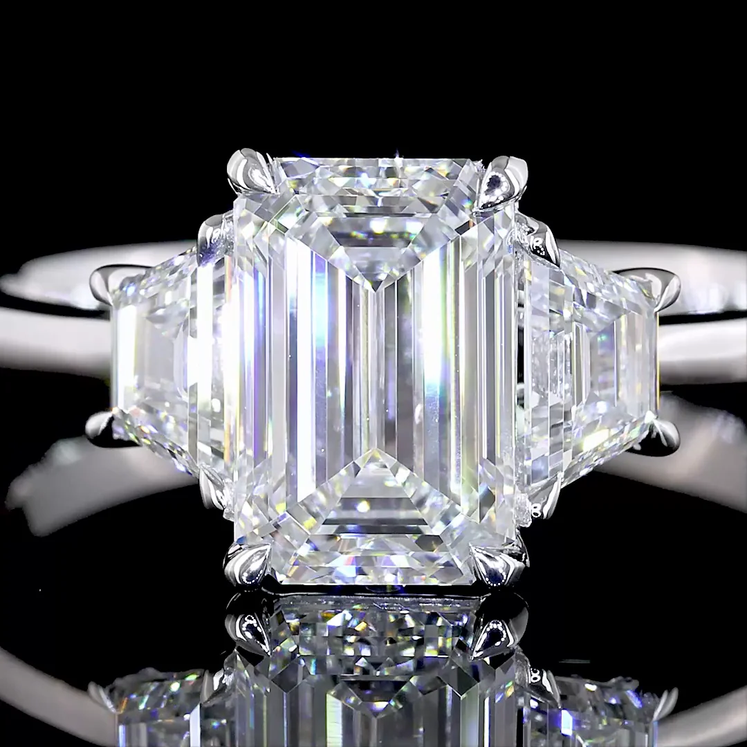 1.48 Cts 14k White Gold Emerald Shape 3 Stones Ring - Image 2