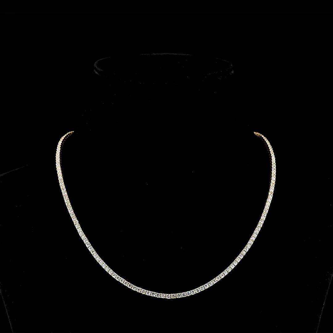 9.24 Cts 14k Yellow Gold Round Shape Tennis Necklace