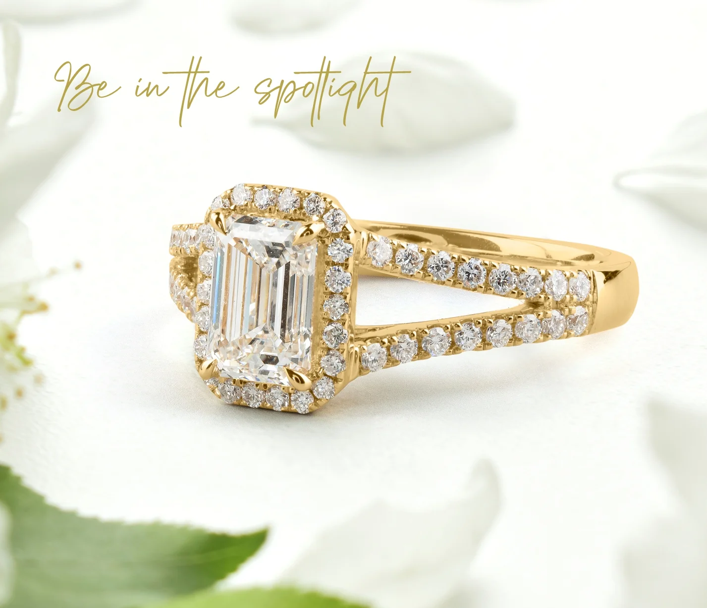 2.05 Cts 14k Yellow Gold Emerald Shape Split Shank Ring