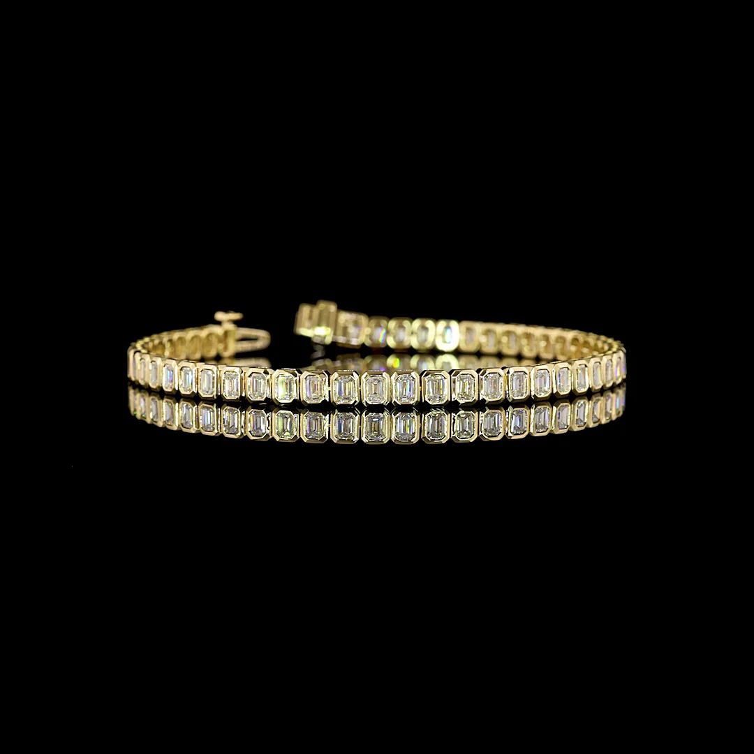 5.08 Cts 14k Yellow Gold Emerald Shape Tennis Bracelet