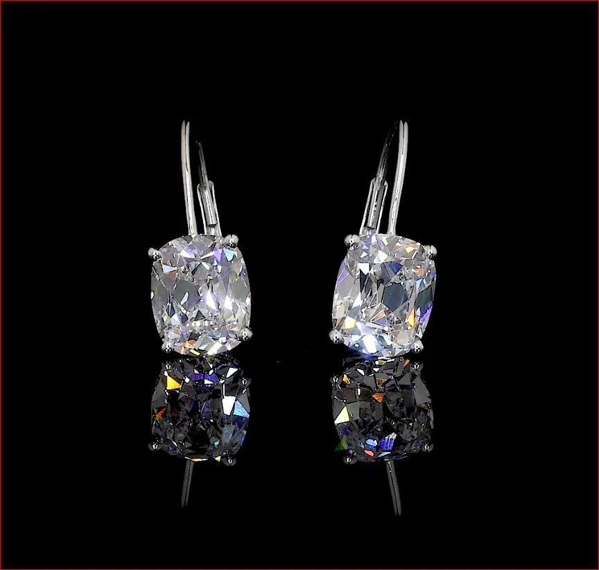 4.07 Cts 14k White Gold Antique Cushion Shape Hanging Earring