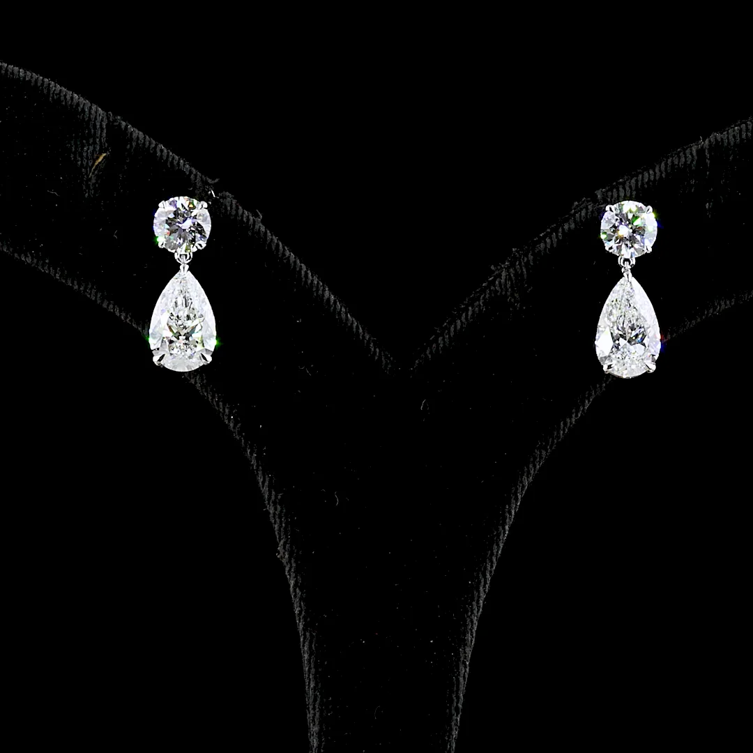 5.01 Cts 14k White Gold Round Shape Hanging Earring