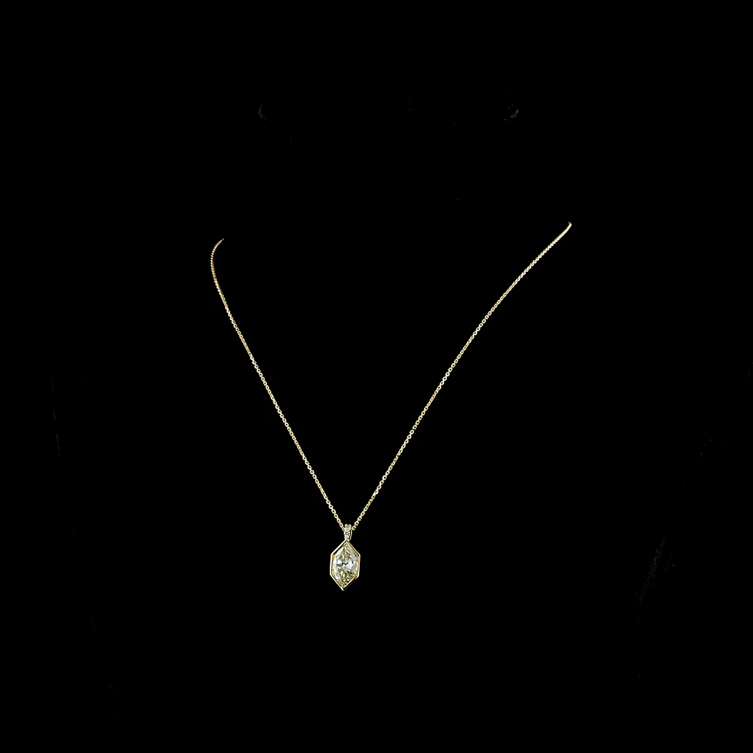 2.32 Cts 14k Yellow Gold Antique Marquise Shape Pendant Pendant