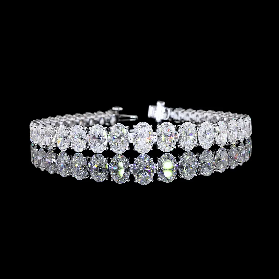 17.85 Cts 14k White Gold Oval Shape Riviera Bracelet