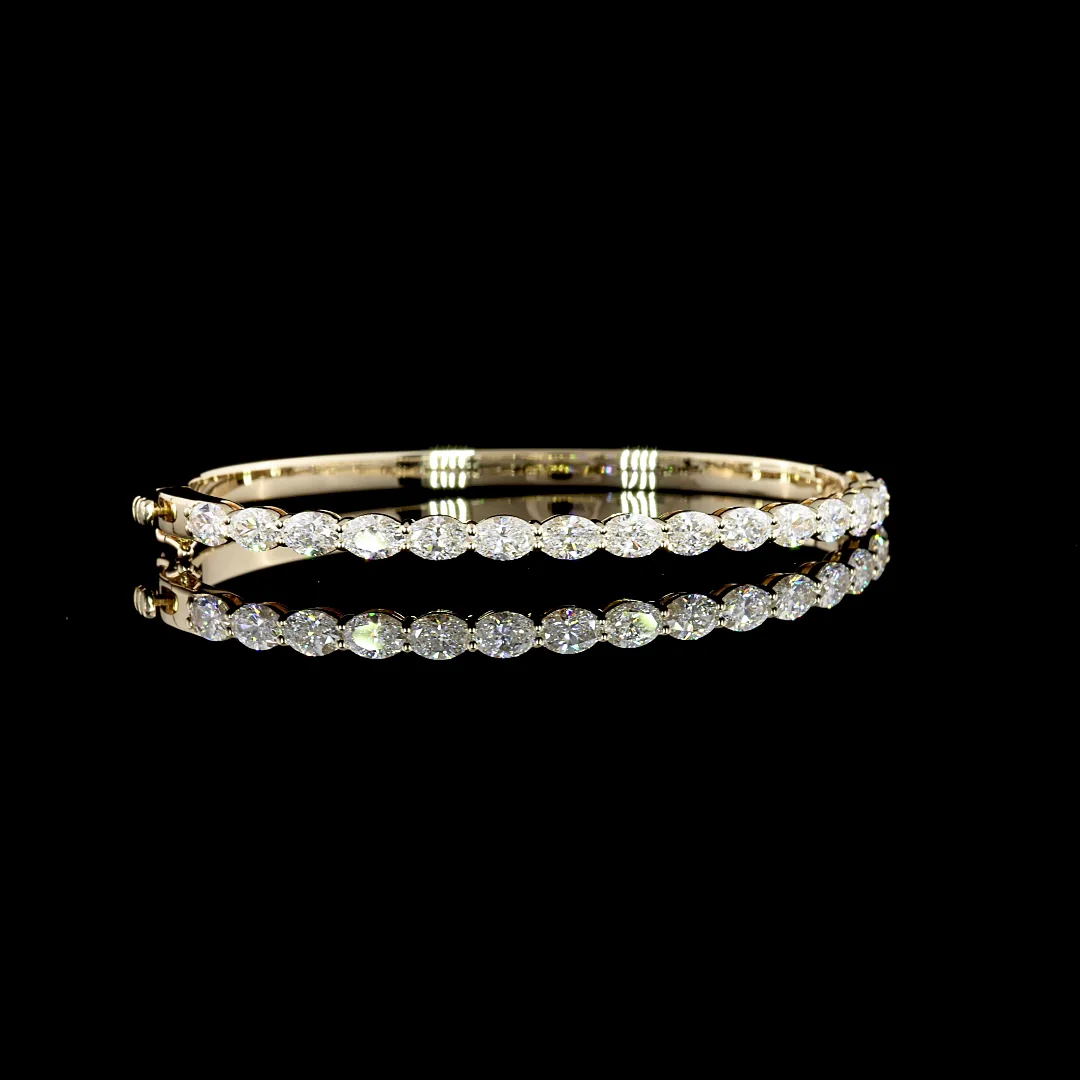 2.83 Cts 14k Yellow Gold Oval Shape Bangles Bracelet