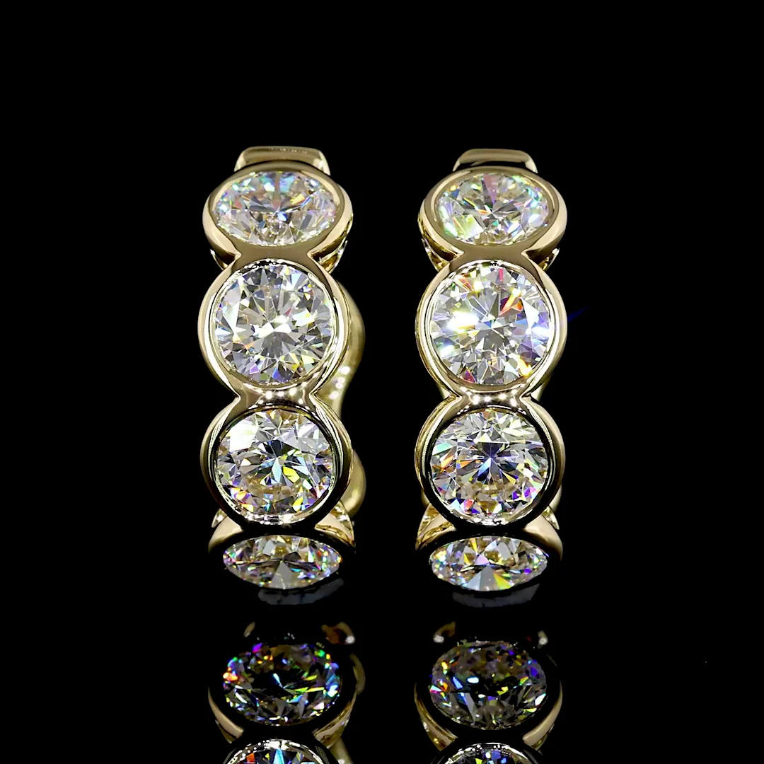 3.54 Cts 14k Yellow Gold Round Shape Huggies Earring