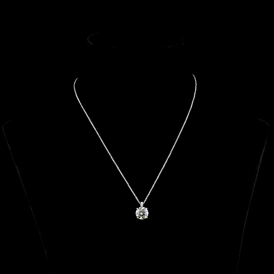 2.56 Cts 14k White Gold Round Shape Pendant Pendant