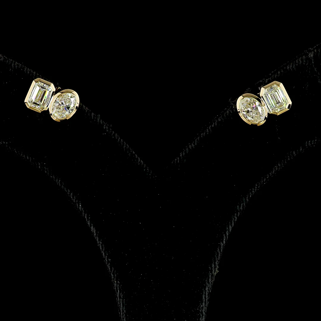 1.95 Cts 14k Yellow Gold Mix Shape Studs Earring